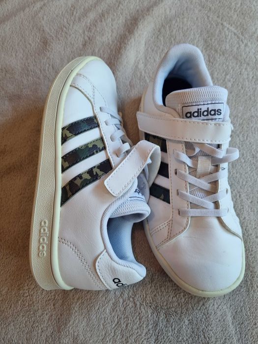 Детски маратонки адидас, номер 33