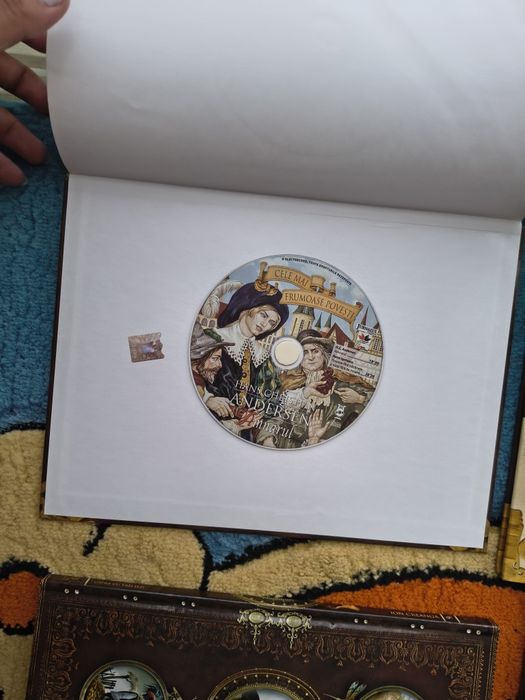 Vand carti cu cd