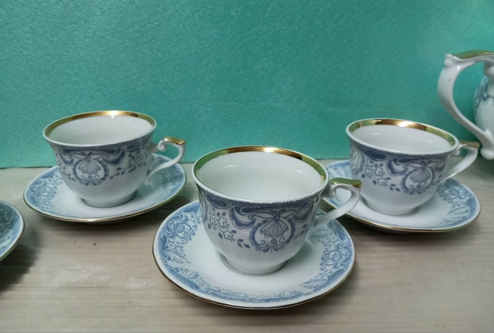 Сервиз за чай / кафе с 15 части, Български порцелан от ИЗИДА