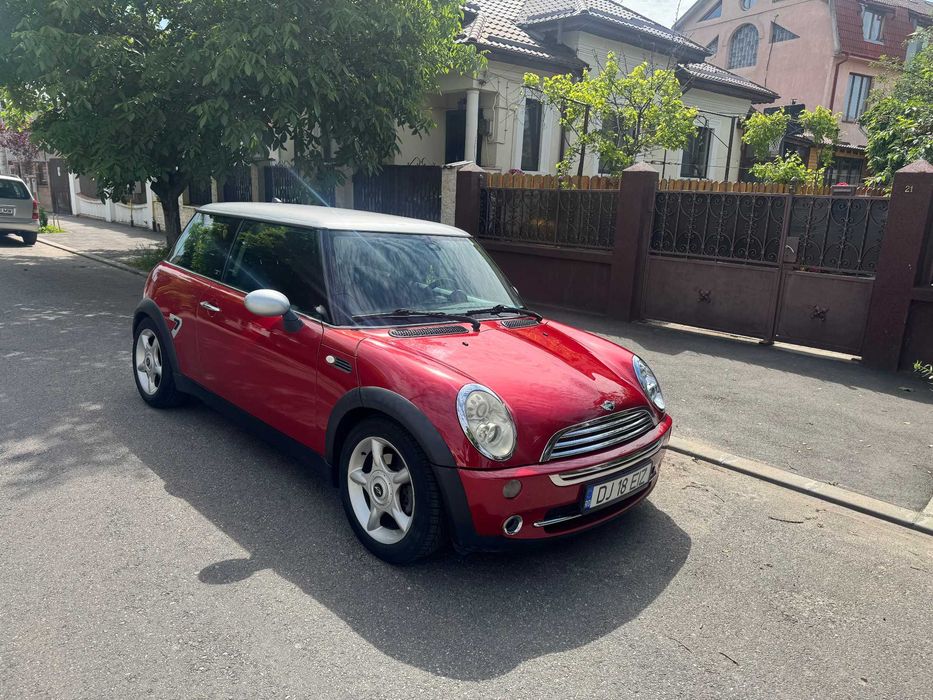 Mini Cooper 1.6 benzina automat
