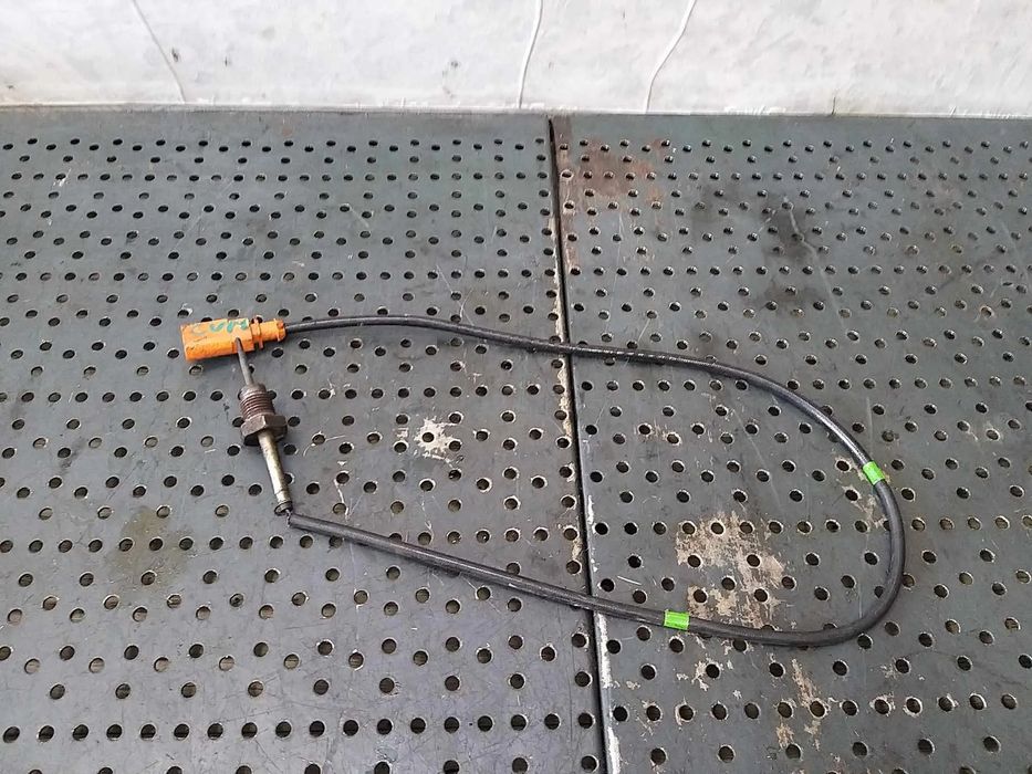 Senzor temperatura gaze 2.0 tdi vw golf 7 04l906088ad