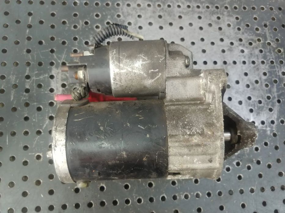 electromotor 1.4 b dacia sandero  logan 8200815083