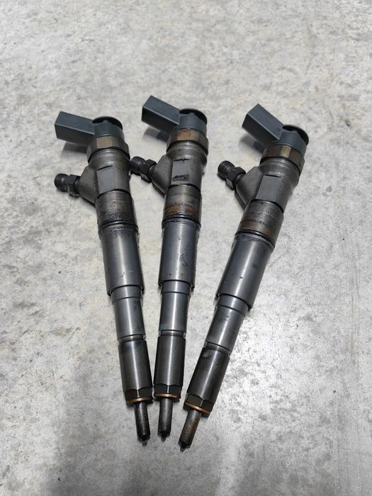 Дюза - Дюзи за BMW E60 2.5 Diesel /БМВ Е60 2.5 Дизел