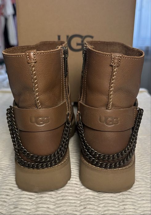 Ботуши UGG кафяви