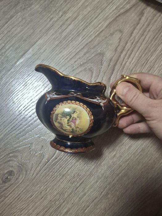 Сервиз Мадонна.       .