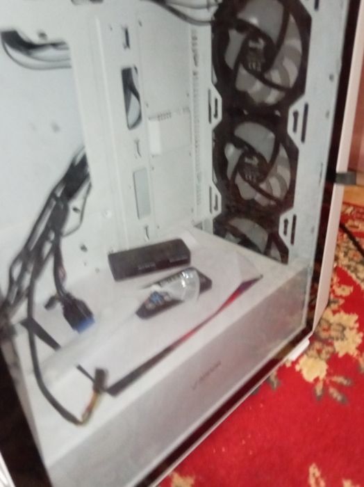 Корпус пк компьютера