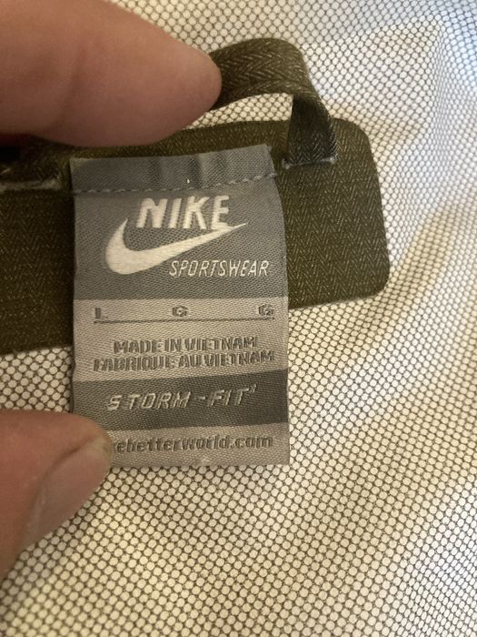Geaca Nike L impermeabila membrana groasa