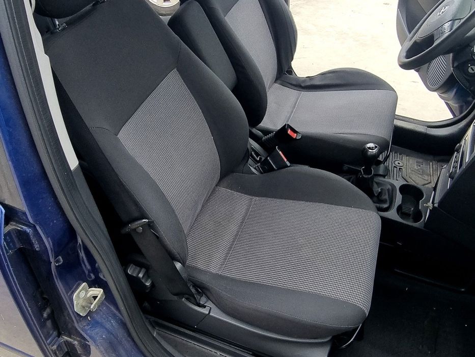 Scaun dreapta fata Opel Meriva A [Fabr 2003-2009] 1.6 Benz Z16XE 74KW