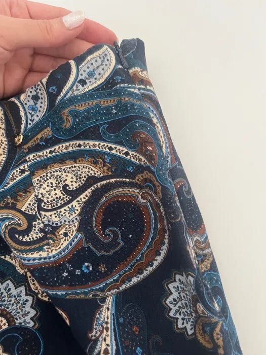 Vând pantaloni NISSA / mărimea 36