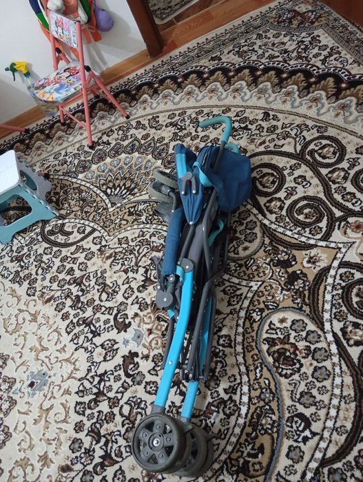 Коляска трость в хорошем состоянии