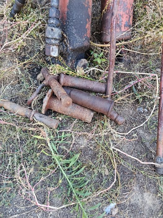 Продам Трактор срочно