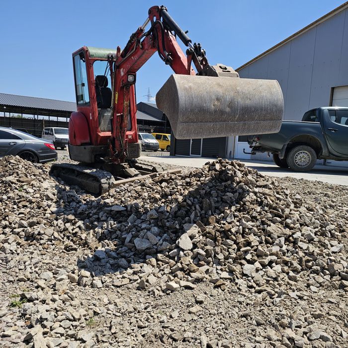 Lucrari de excavare ,constructii  case ,fose septice,canalizari