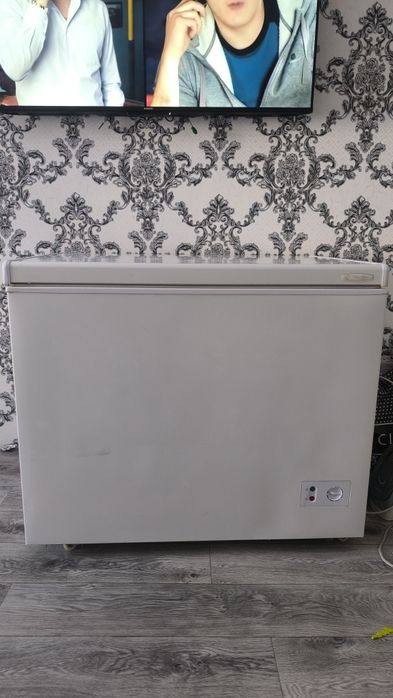 Морозильный ларь. Бирюса объём 260л