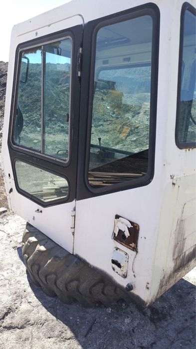 Продам кабину экскаватора Daewoo Solar 280 (LS 280)