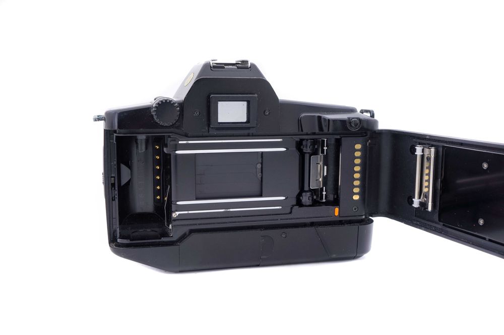 Aparat foto film Canon EOS 650 +230AF plus Obiectiv