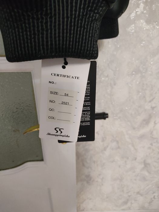 Классная красивая куртка.