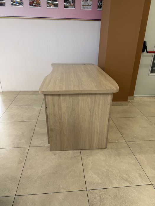 Стол руководителя 150×70 см