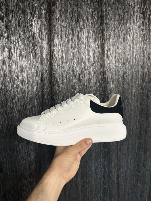 Alexander Mcqueen