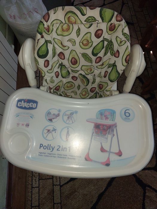 Стульчик для кормления.  Chicco polly.