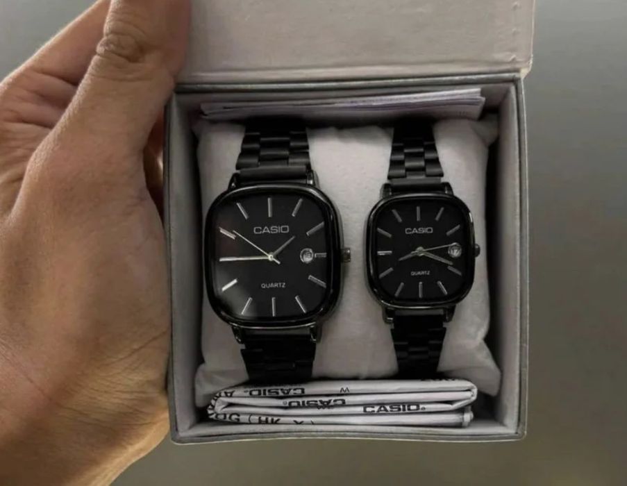 Продавам дамки и мъжки часовник casio, цена 20euro за 1 бр. Ако закупуте и двата са на обща цена 35euro .