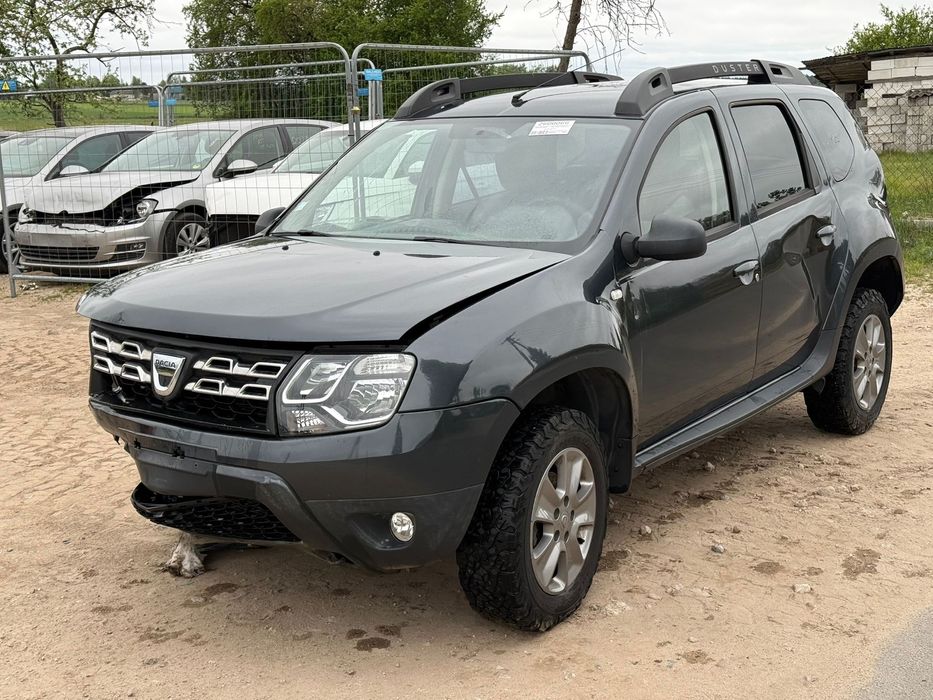 Dacia duster 4x4 avariat