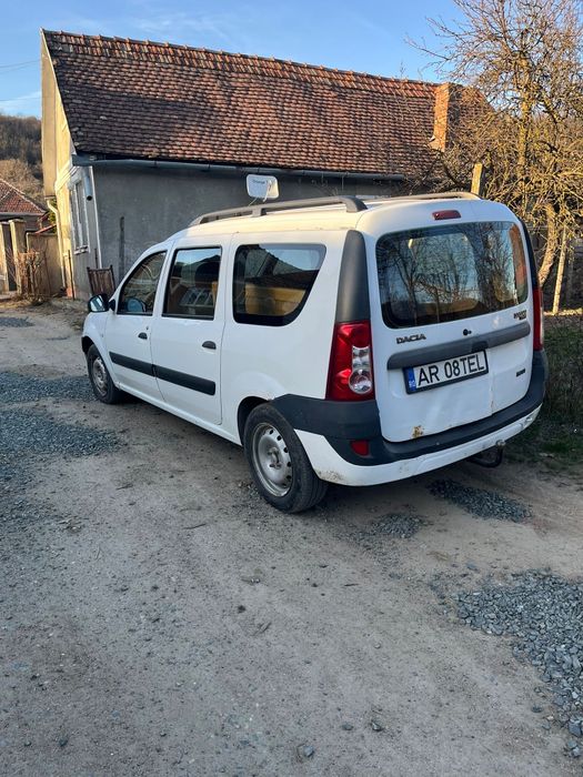 Vând Dacia Logan 1.6 benzină