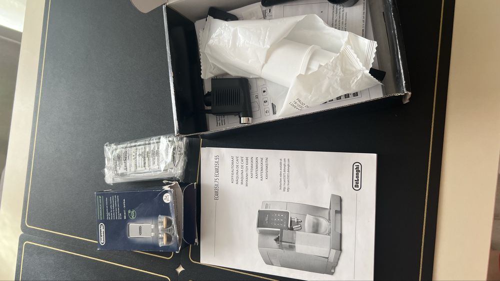 Кофемашинка Delonghi