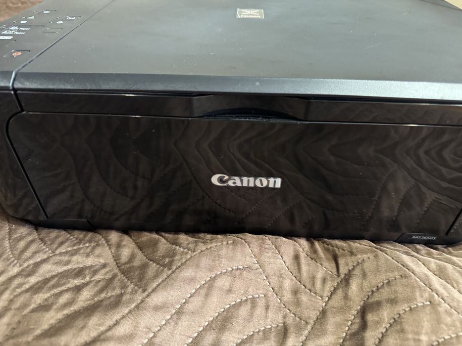 Цветен принтер Canon