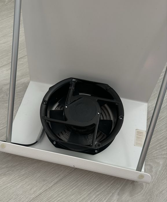 Продам пылесос космос