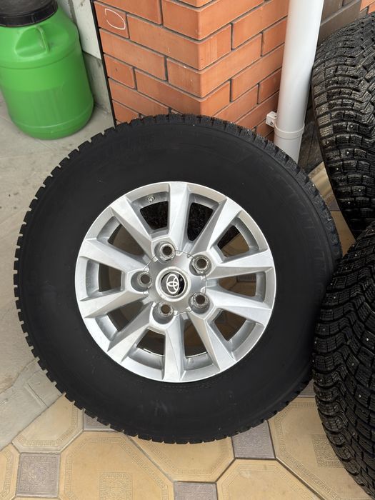 Зимний комплект резины michelin
