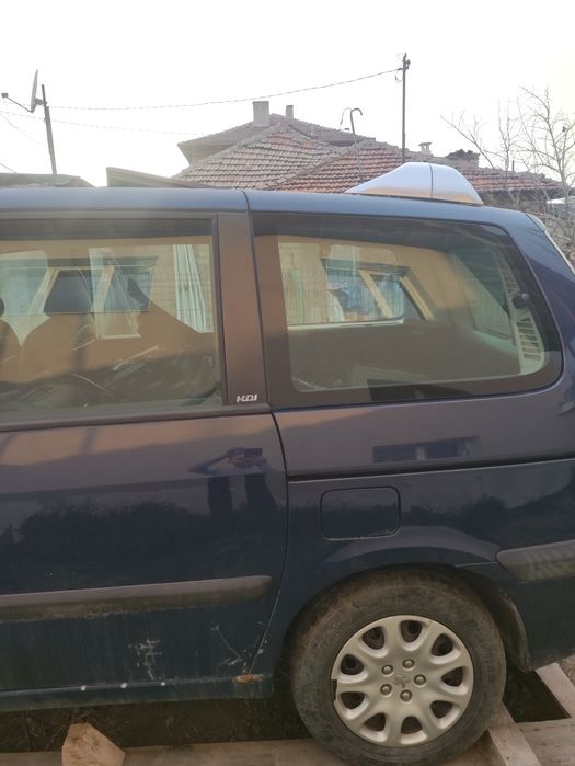 Пежо 807 на части