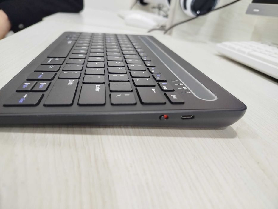 Brend:Rapoo Turi:SimsizBluetooth va 2.4G simsiz ulanish imkoniyati bor