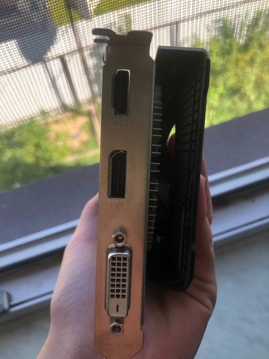 Продам видеокарту Nvidia 1050 2gb