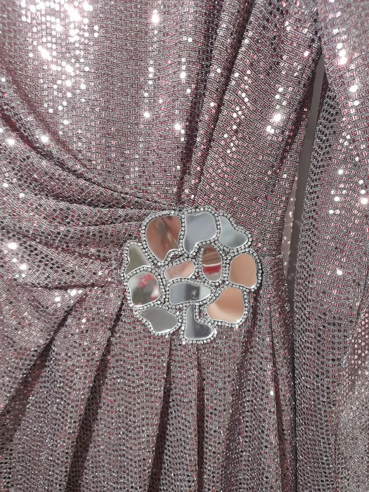 Rochie roz paiete