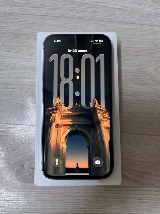 Продам IPhone 14 Pro