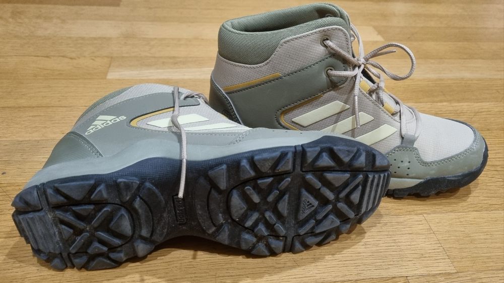 Маратонки Adidas