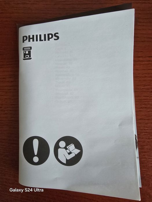 Vând espressor Philips seria 4300,latte go