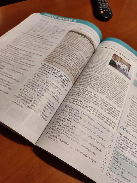 Учебник FOCUS B1