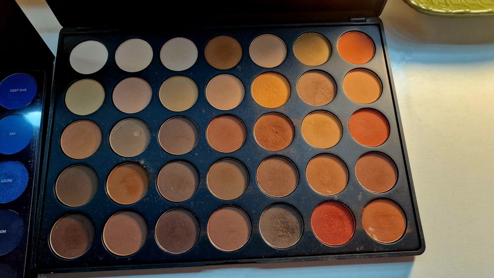 Eyeshadow pallette Morphe