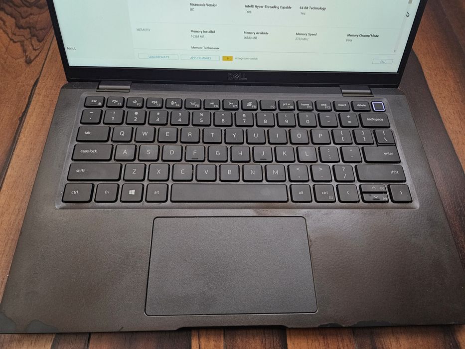 Dell Latitude 7420 i7-1165G7 16gb ram 512 ssd