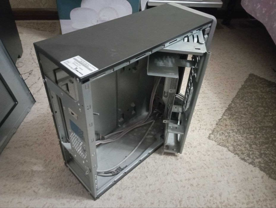 Мини-Кейс пустой с блоком питания