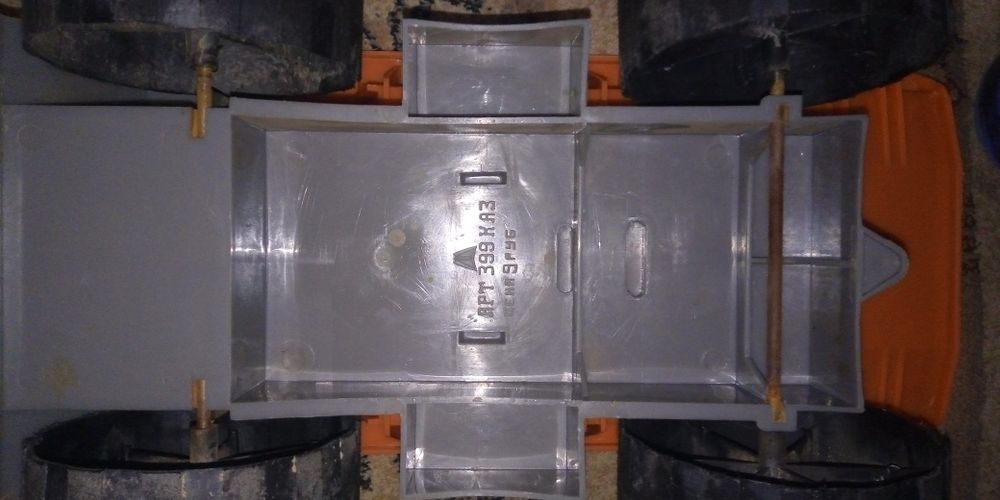 Большой Камаз Самосвал СССР.30000тг.