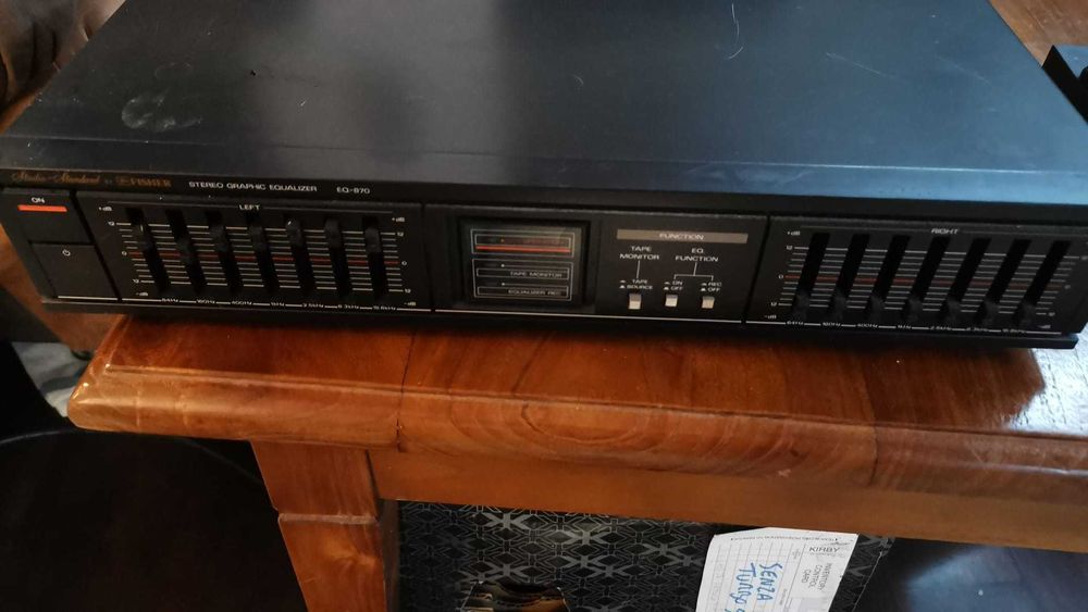 egalizator grafic Fisher EQ 870