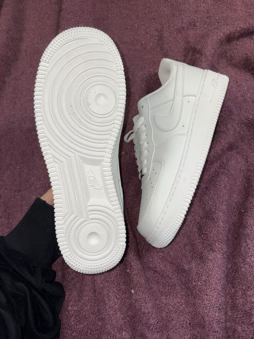 Nike Air Force 42 Noi Alb Albi