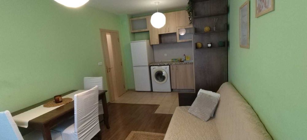 Дава се под наем Двустаен апартамент в Варна, ВИНС - 42 кв.м за 398.82 € - Снимка #1