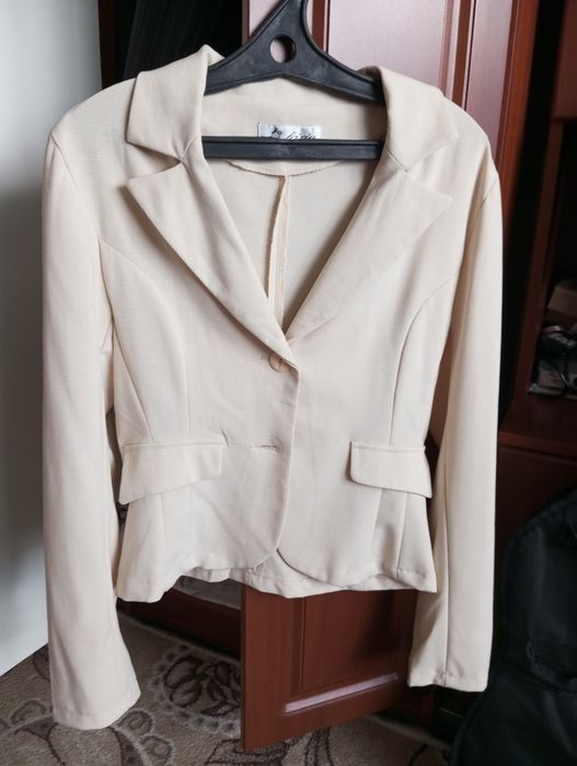 Пиджак женский..