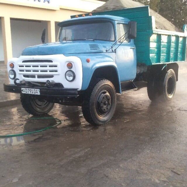 Stroy musur ortamiz Zil Kamaz. Qum. Tuproq. Klines. Kampot. Sheben.