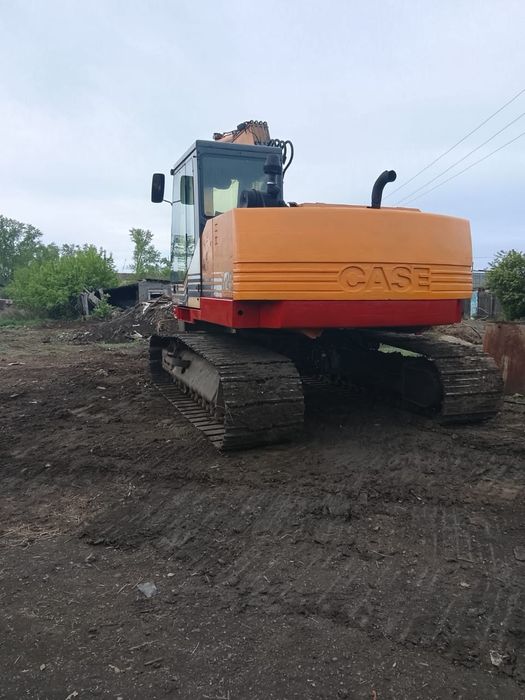 Продам экскаватор кейс