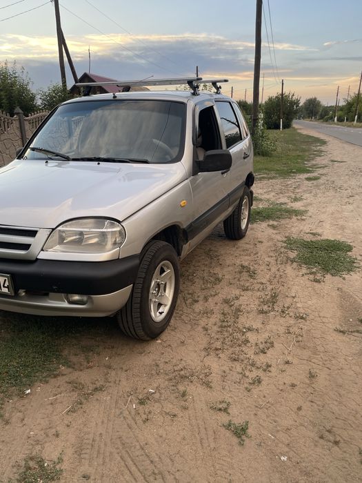 Продам ниву шевроле