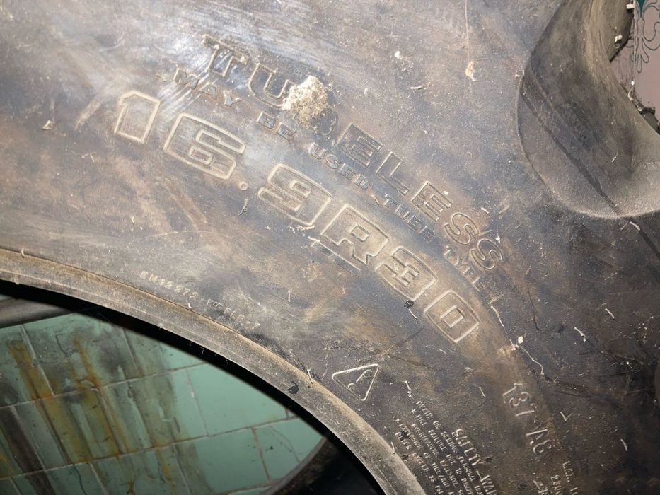 Продам резину от Same Lacer 150